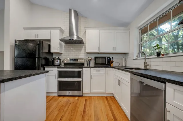 $575,000 | 407 Vinnedge Ride, Tallahassee, FL 32303