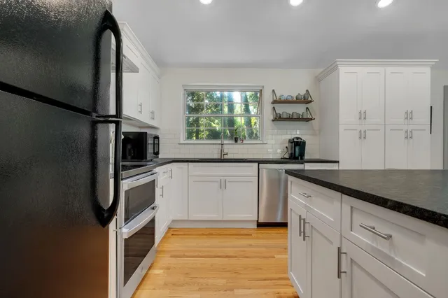 $575,000 | 407 Vinnedge Ride, Tallahassee, FL 32303