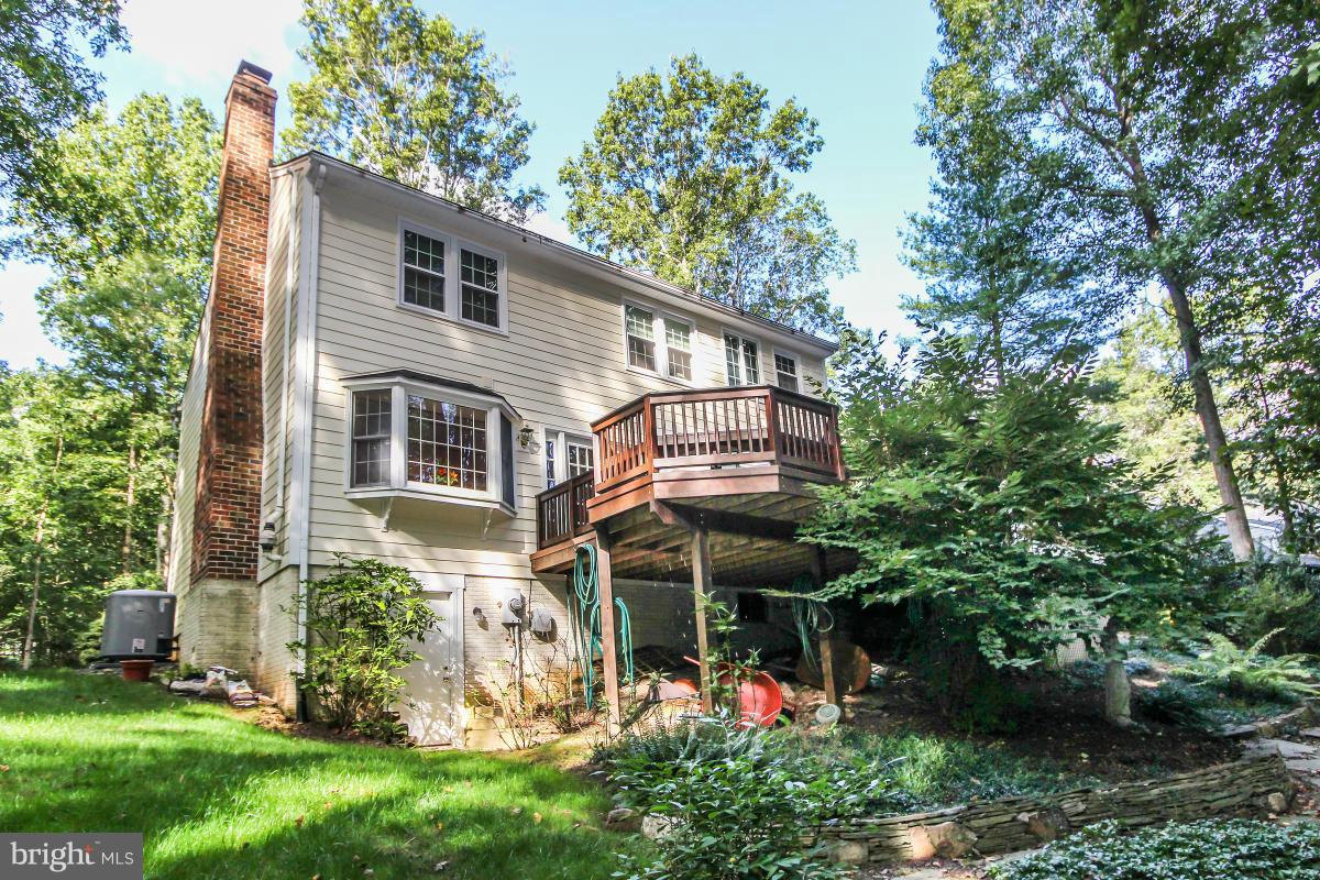 10901 Wilder Point Lane Reston, VA 20191 - Photo 30 of 30 Exterior (Rear)