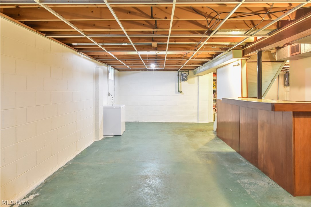 392 Rutland Street Akron, OH 44305 - Photo 16 of 18 Gallery Image 16