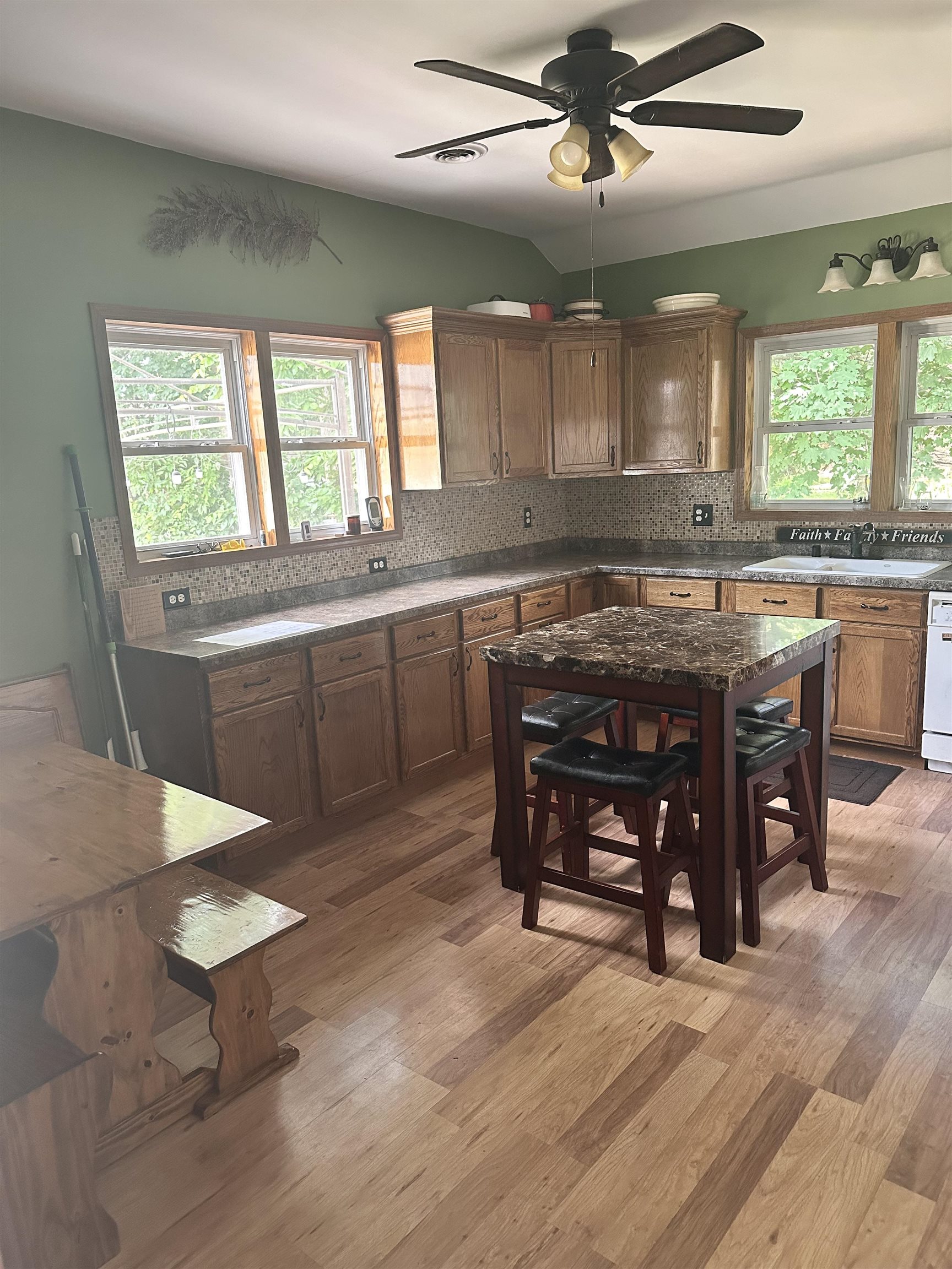 143 North Michigan Street Prairie du Chien, WI 53821 - Photo 10 of 25