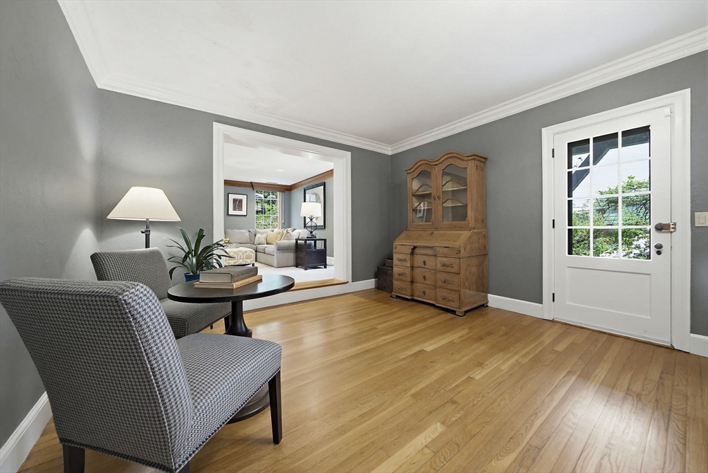 72 Beverly Road Brookline, MA 02467 - Photo 6 of 40