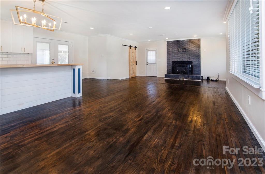 8921 Singingpine Road, Unit 21 Charlotte, NC 28214 - Photo 5 of 24 Gallery Image 5