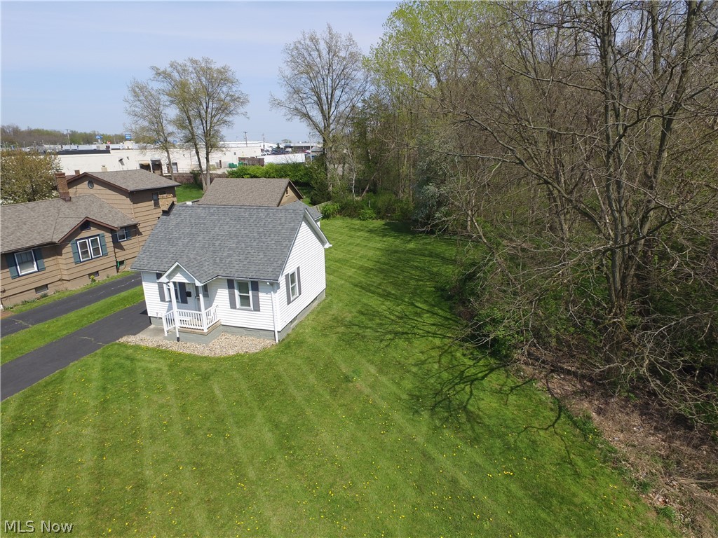 61 Idaho Road Youngstown, OH 44515 - Photo 2 of 29 Gallery Image 2