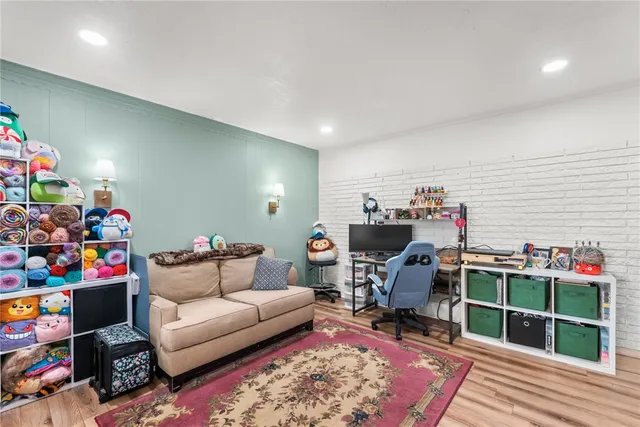 $2,300 | 10714 Glenwood Street, Corpus Christi, TX 78410