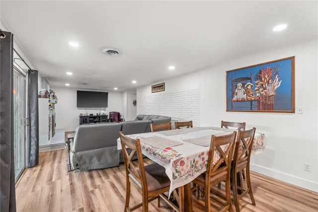 $2,300 | 10714 Glenwood Street, Corpus Christi, TX 78410