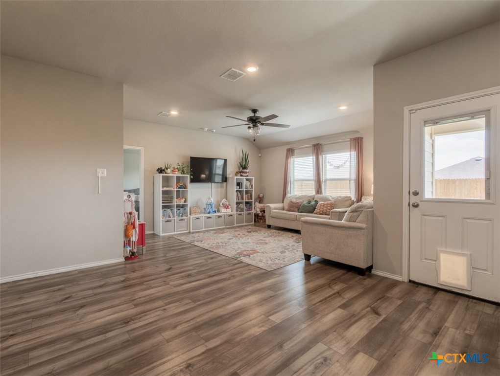 7108 Guadalupe Road China Spring, TX 76633 - Photo 22 of 37