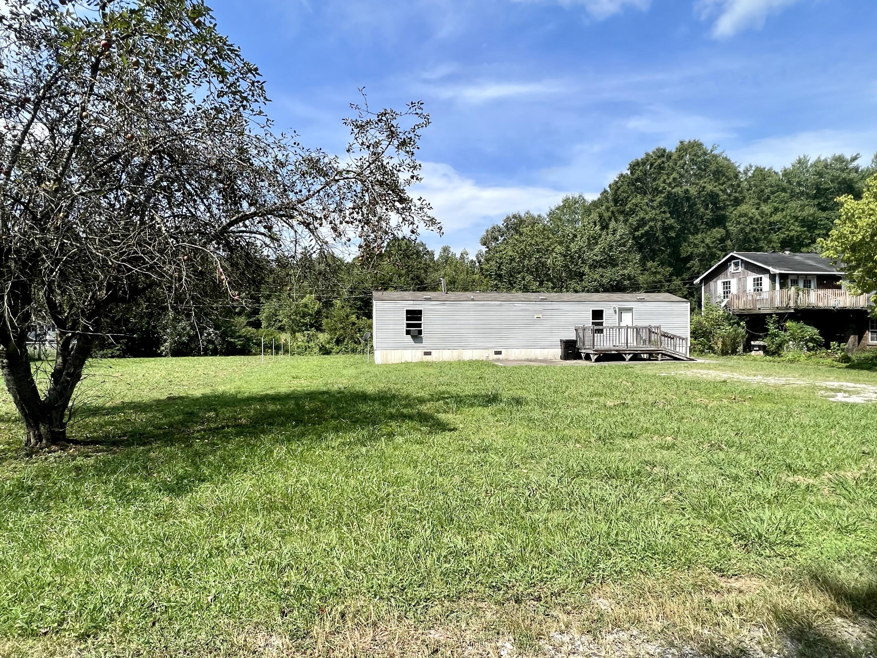 37 Lydia Haun Road Williamsburg, KY 40769 - Photo 3 of 28 Front