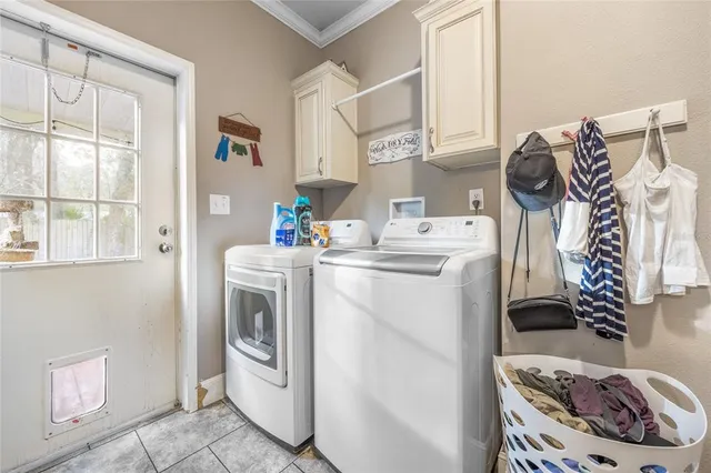 $385,000 | 1085 State Rte 100, Florahome, FL 32140