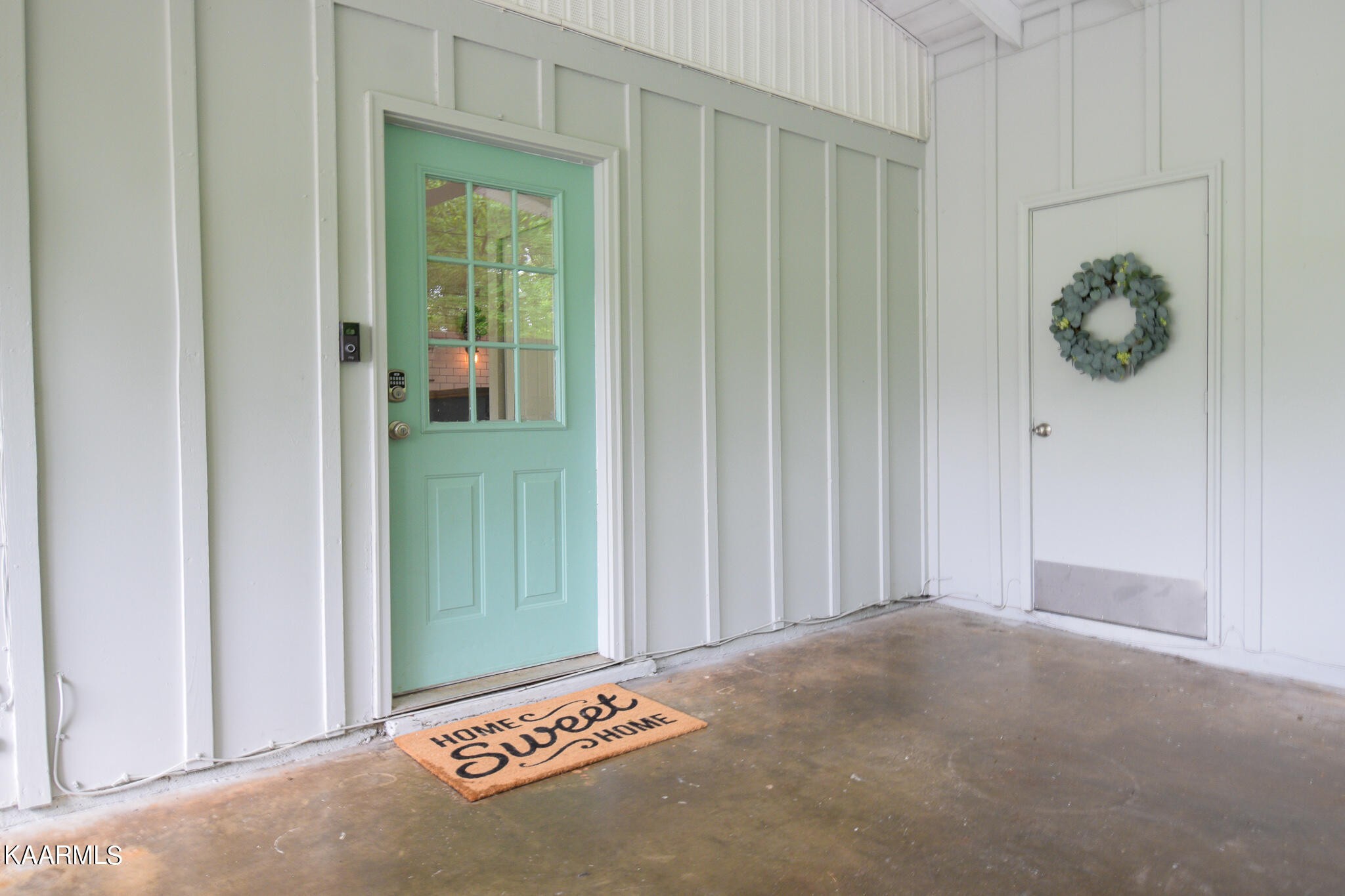 8224 Tamarack Road Knoxville, TN 37919 - Photo 7 of 37 Gallery Image 7