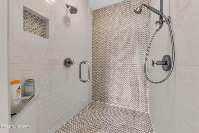 $2,300,000 | 3127 Keller Bend Road, Knoxville, TN 37922