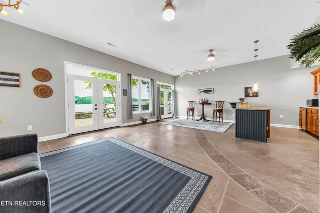 $2,300,000 | 3127 Keller Bend Road, Knoxville, TN 37922