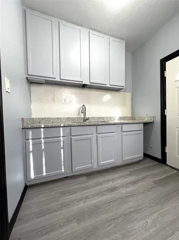 $1,295 | 5205 Calloway Street, Unit A, Sansom Park, TX 76114