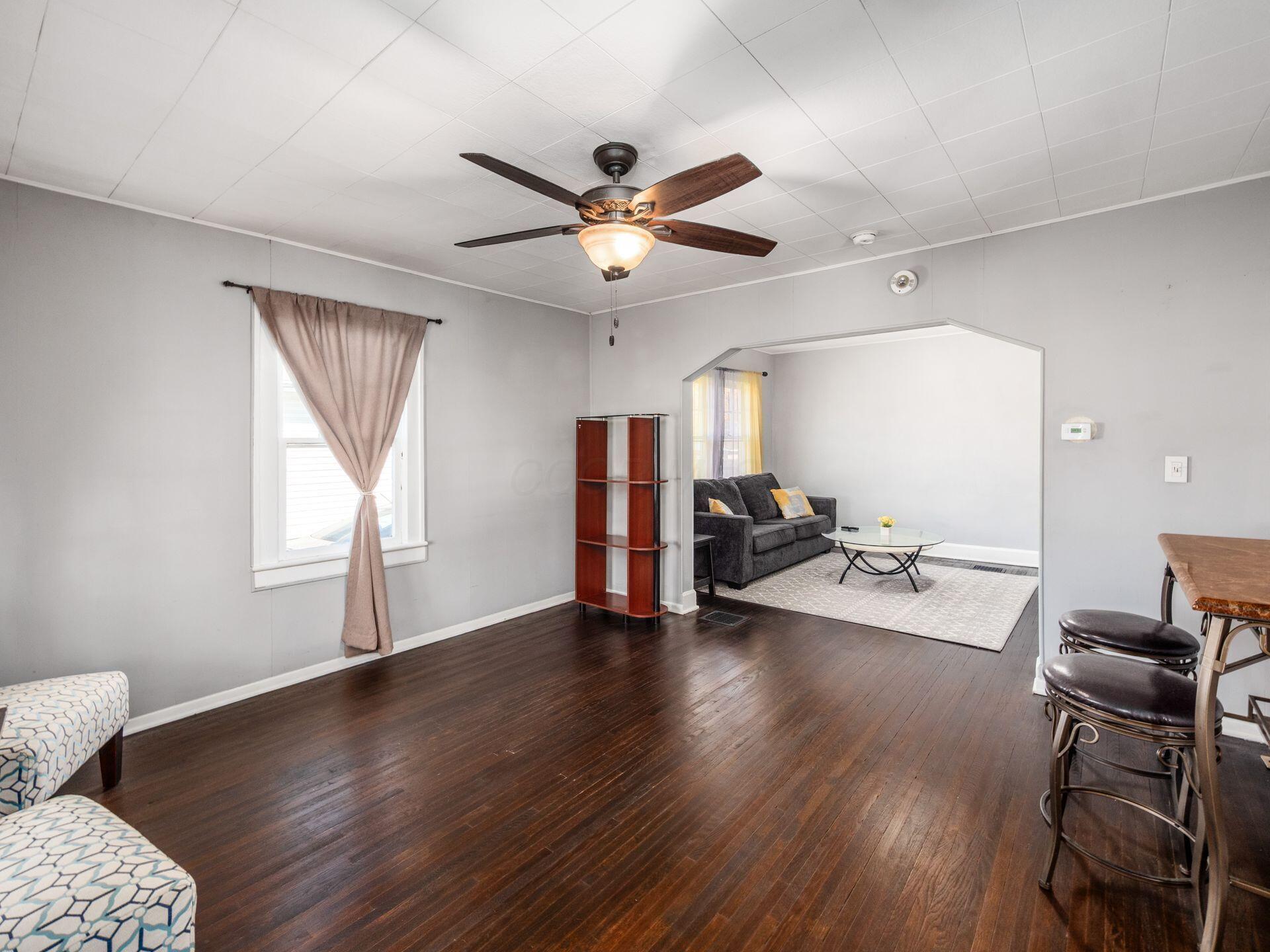 1663 Hopkins Avenue Columbus, OH 43223 - Photo 9 of 26