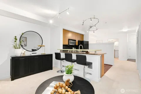 $348,000 | 1420 East Pine Street, Unit E307, Seattle, WA 98122