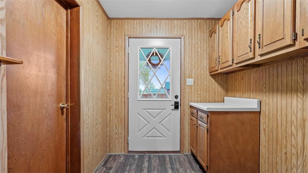 372 Main Street Prospect, PA 16052 - Photo 8 of 31 Gallery Image 8