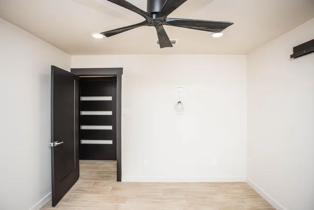 $895,000 | 25 East Lakeshore Drive, Ransom Canyon, TX 79366