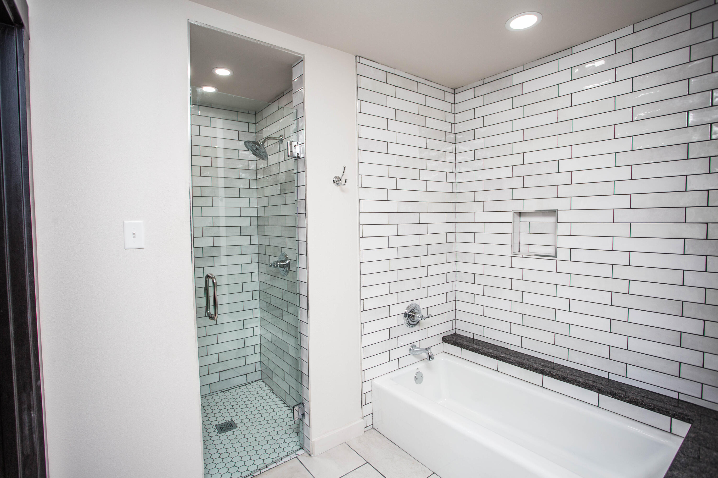 25 East Lakeshore Drive Ransom Canyon, TX 79366 - Photo 41 of 63 5V2A9324