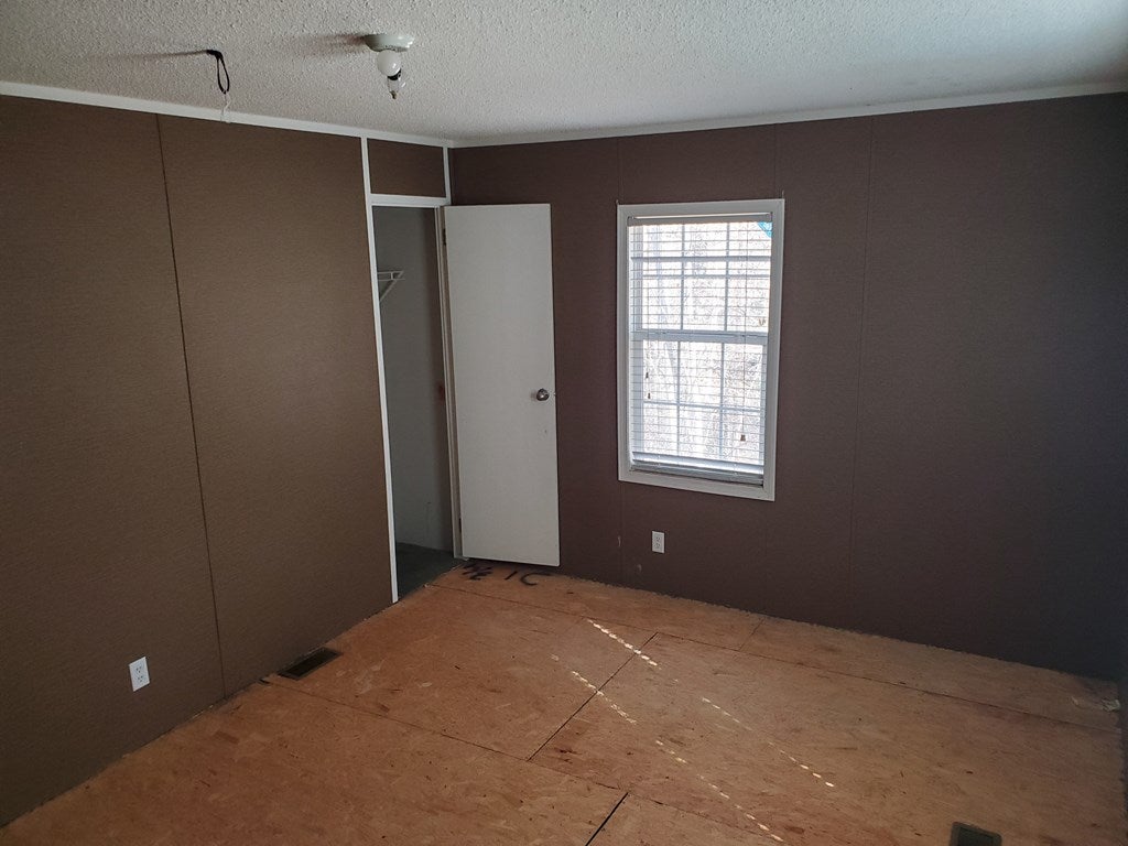 3454 Firehouse Road Howardsville, VA 24562 - Photo 8 of 12 Gallery Image 8