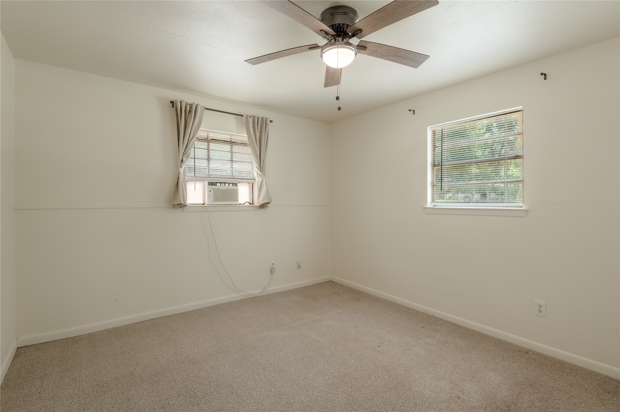 712 Cline Street, Unit D Huntsville, TX 77340 - Photo 11 of 21