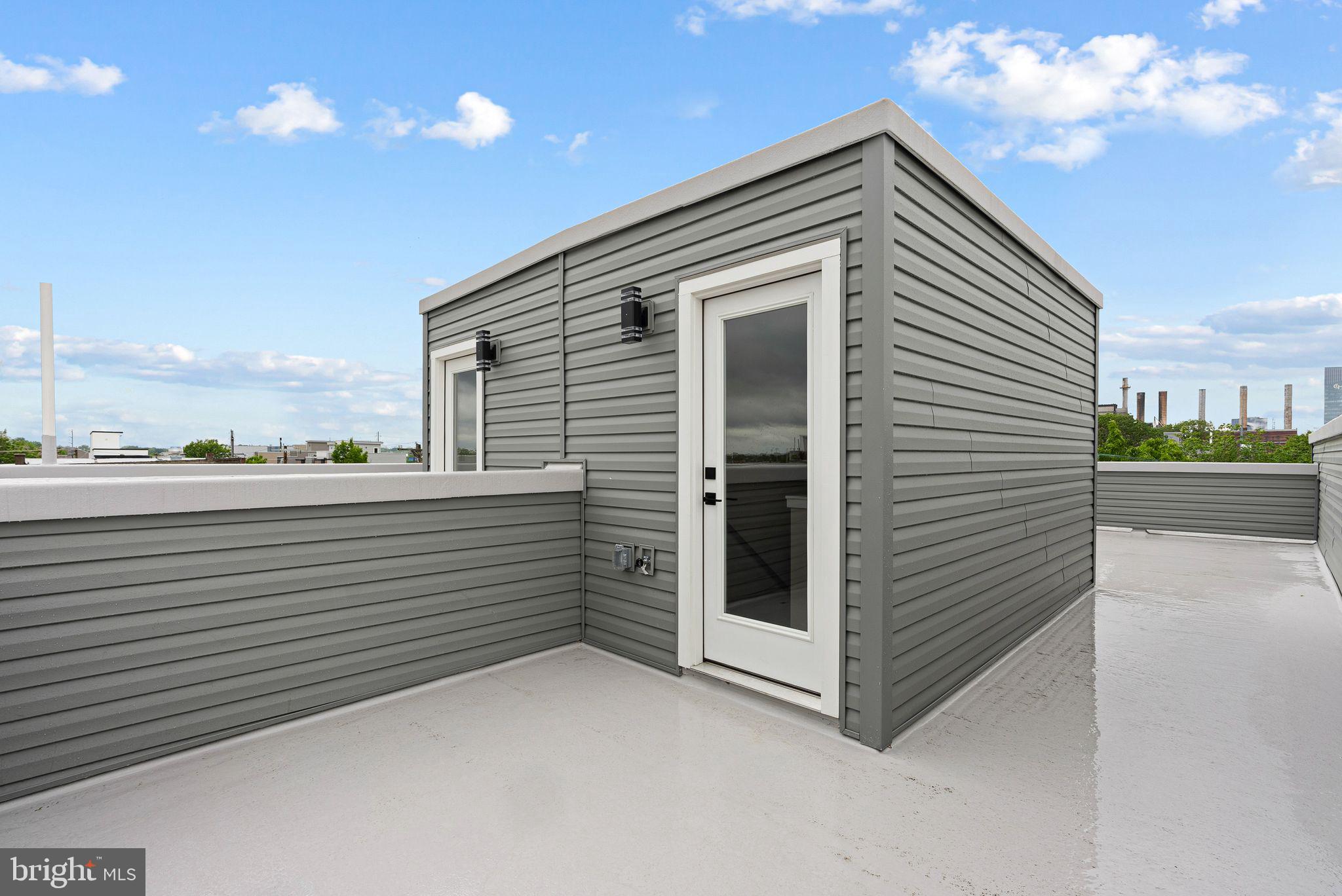 2722 Wharton Street Philadelphia, PA 19146 - Photo 44 of 46 a view of a terrace