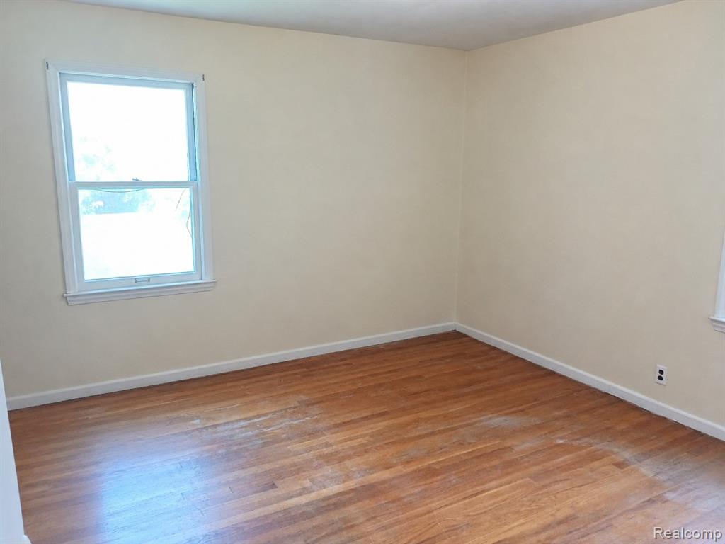6639 Miller Road Dearborn, MI 48126 - Photo 16 of 25