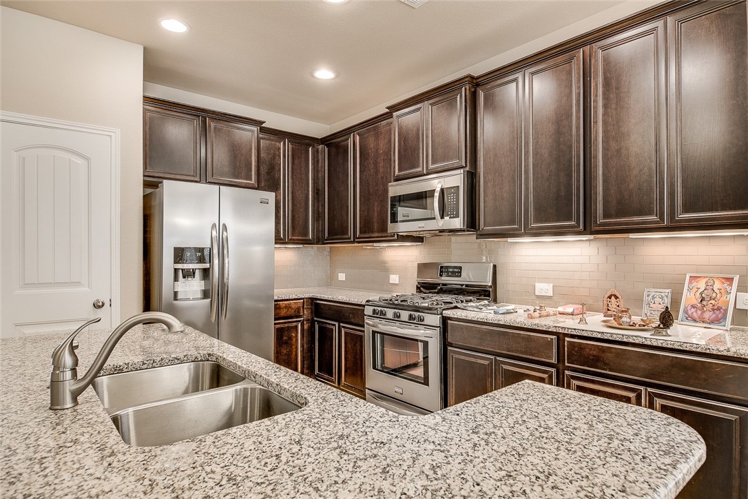 12124 Wickline Way Austin, TX 78717 - Photo 5 of 26