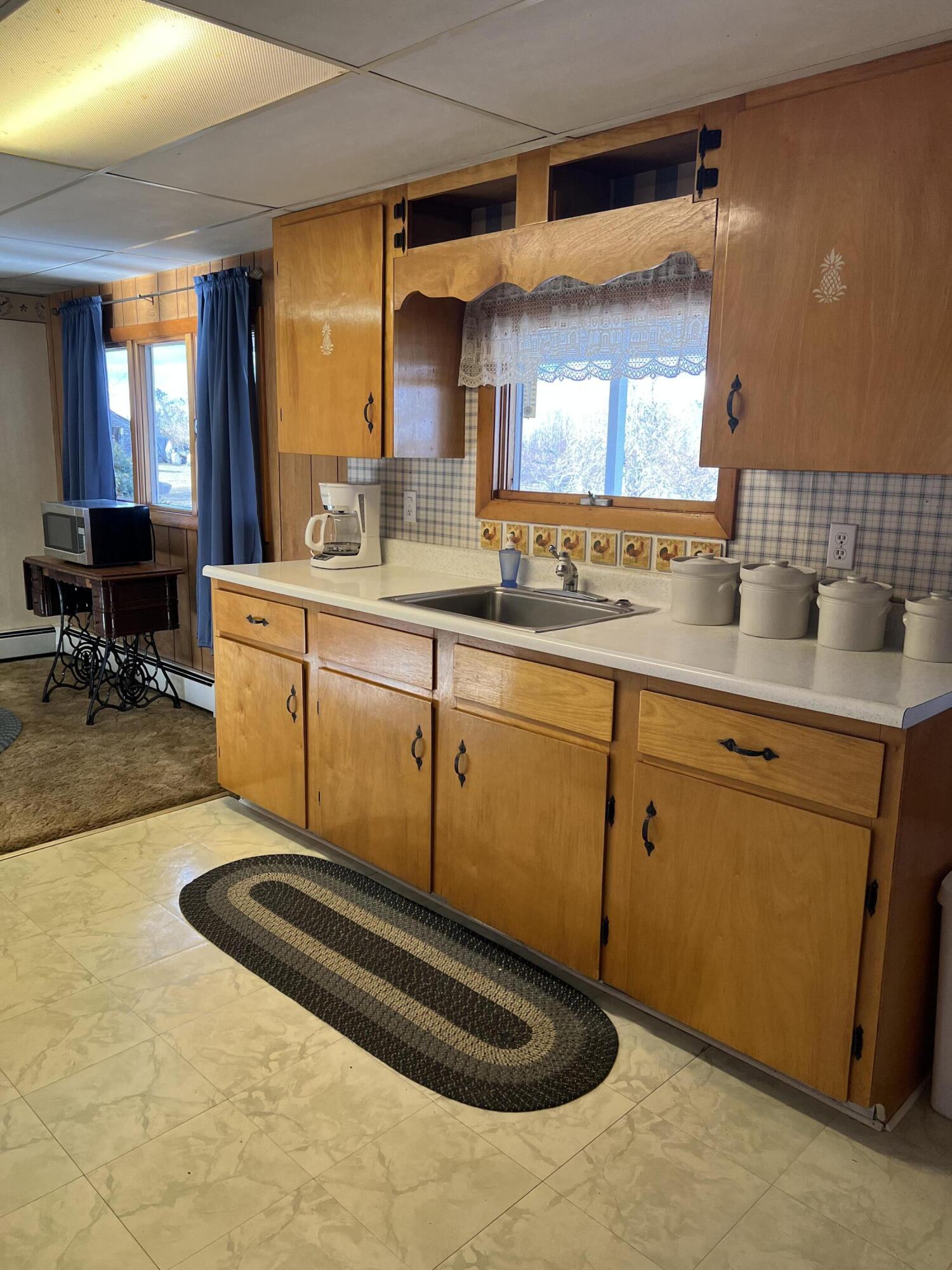 161 Golf Course Road Newport, ME 04953 - Photo 12 of 33 Kitchen