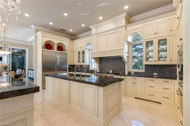 $5,195,000 | 29090 Teramo Way, Naples, FL 34110