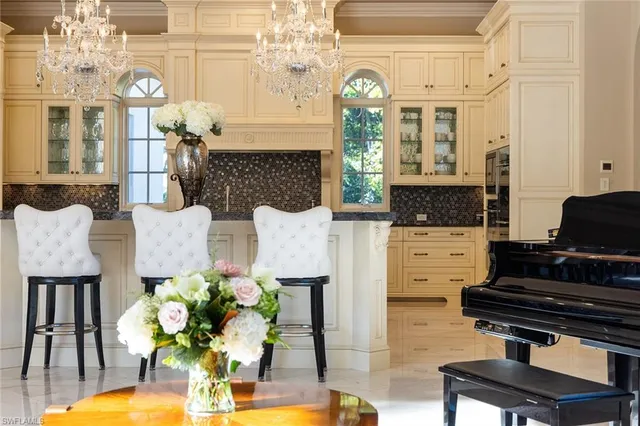 $5,195,000 | 29090 Teramo Way, Naples, FL 34110