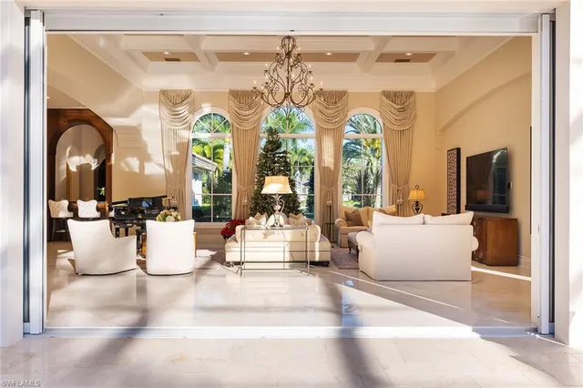 $5,195,000 | 29090 Teramo Way, Naples, FL 34110