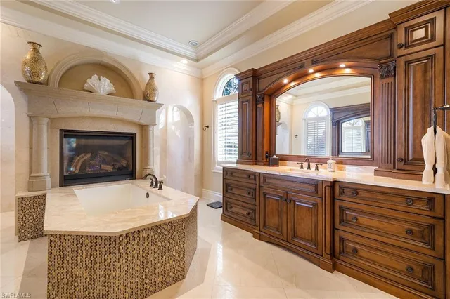 $5,195,000 | 29090 Teramo Way, Naples, FL 34110