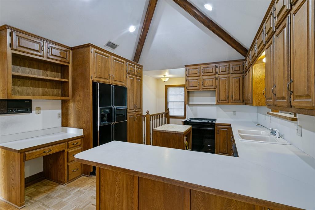 201 Squaw Creek Road Willow Park, TX 76087 - Photo 15 of 29 Gallery Image 15
