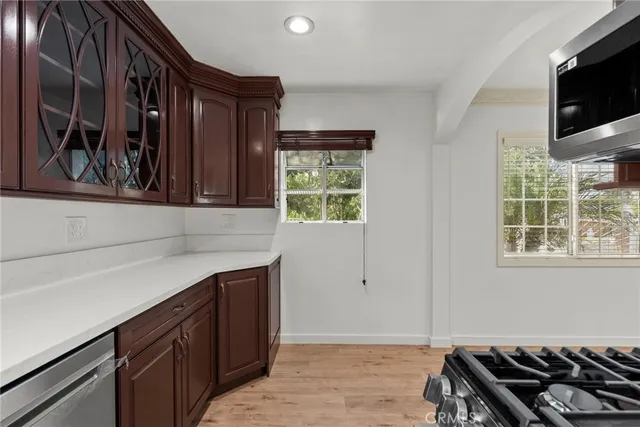 $4,000 | 18621 Bryant Street, Northridge, CA 91324