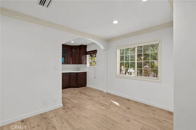 $4,000 | 18621 Bryant Street, Northridge, CA 91324