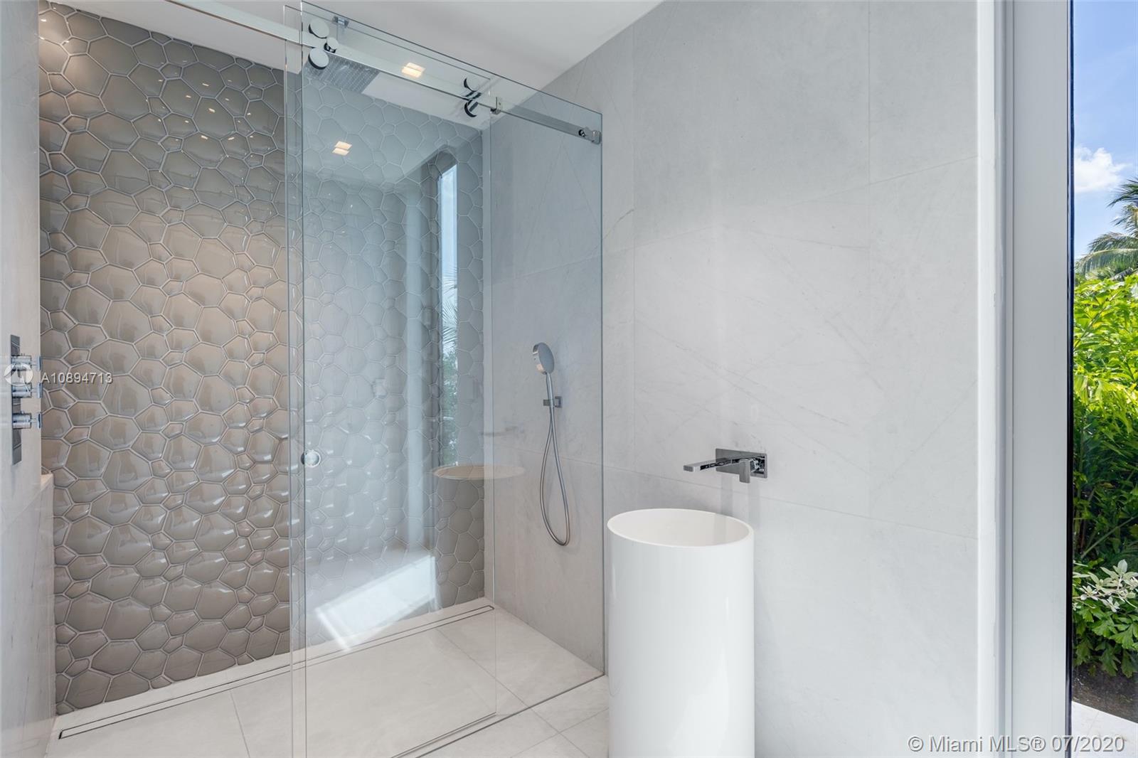 580 Sabal Palm Road Miami, FL 33137 - Photo 54 of 65