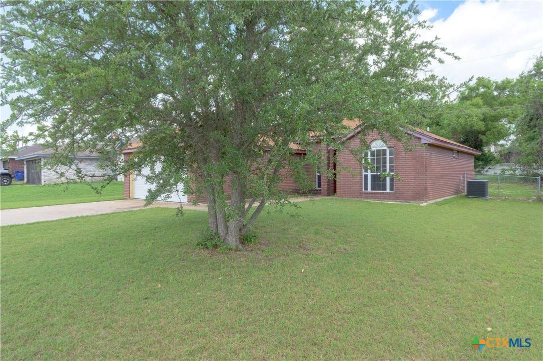 303 Rodeo Circle Copperas Cove, TX 76522 - Photo 6 of 46