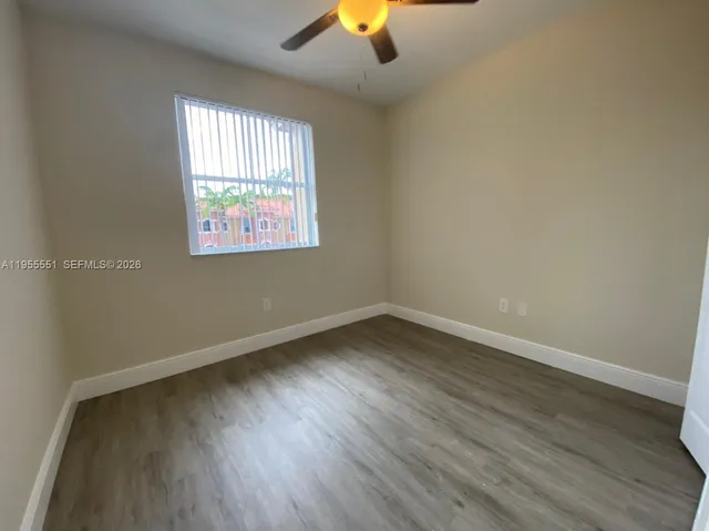 $2,700 | 611 Southwest 107th Avenue, Unit 1702, Pembroke Pines, FL 33025