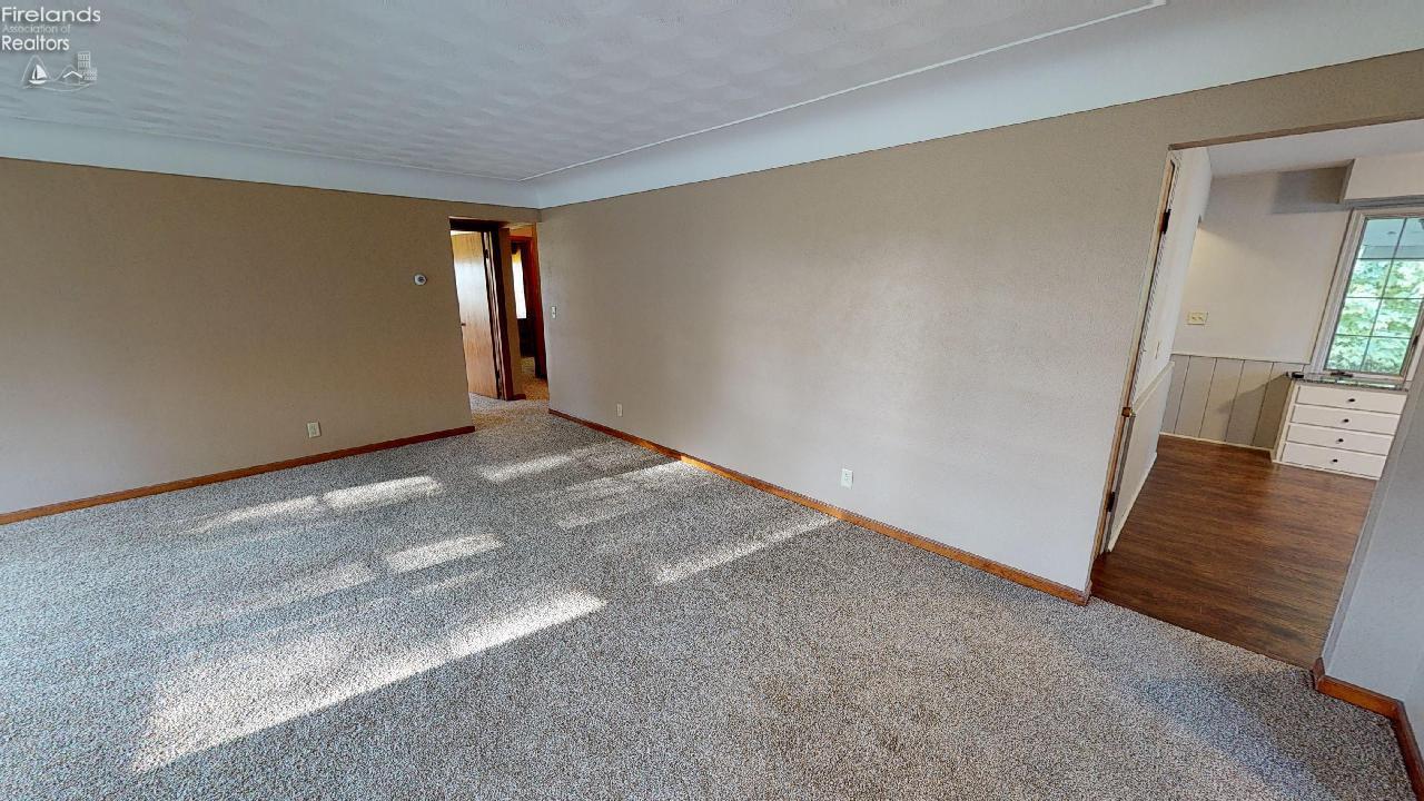 1840 Morrison Road Fremont, OH 43420 - Photo 6 of 19 Gallery Image 6