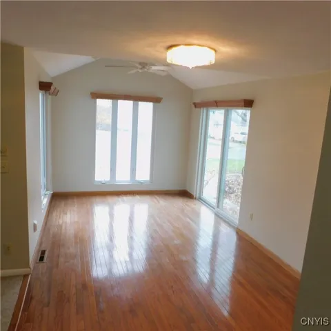 $1,800 | 8525 Sextant Drive, Clay, NY 13027