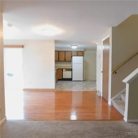 $1,800 | 8525 Sextant Drive, Clay, NY 13027