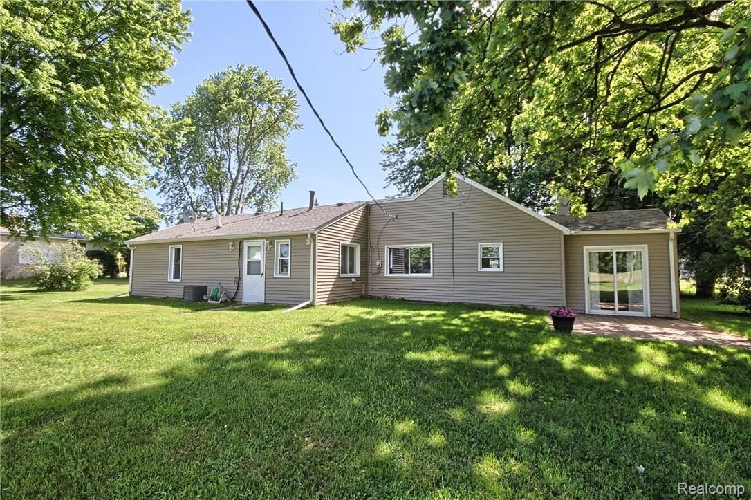 12725 Sweitzer Road Carleton, MI 48117 - Photo 21 of 26 Rear_3rd_View.jpg