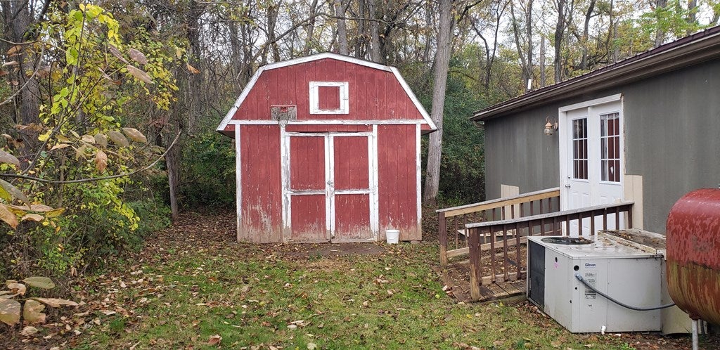 1035 Lockport Road Lewistown, PA 17044 - Photo 7 of 27 Gallery Image 7
