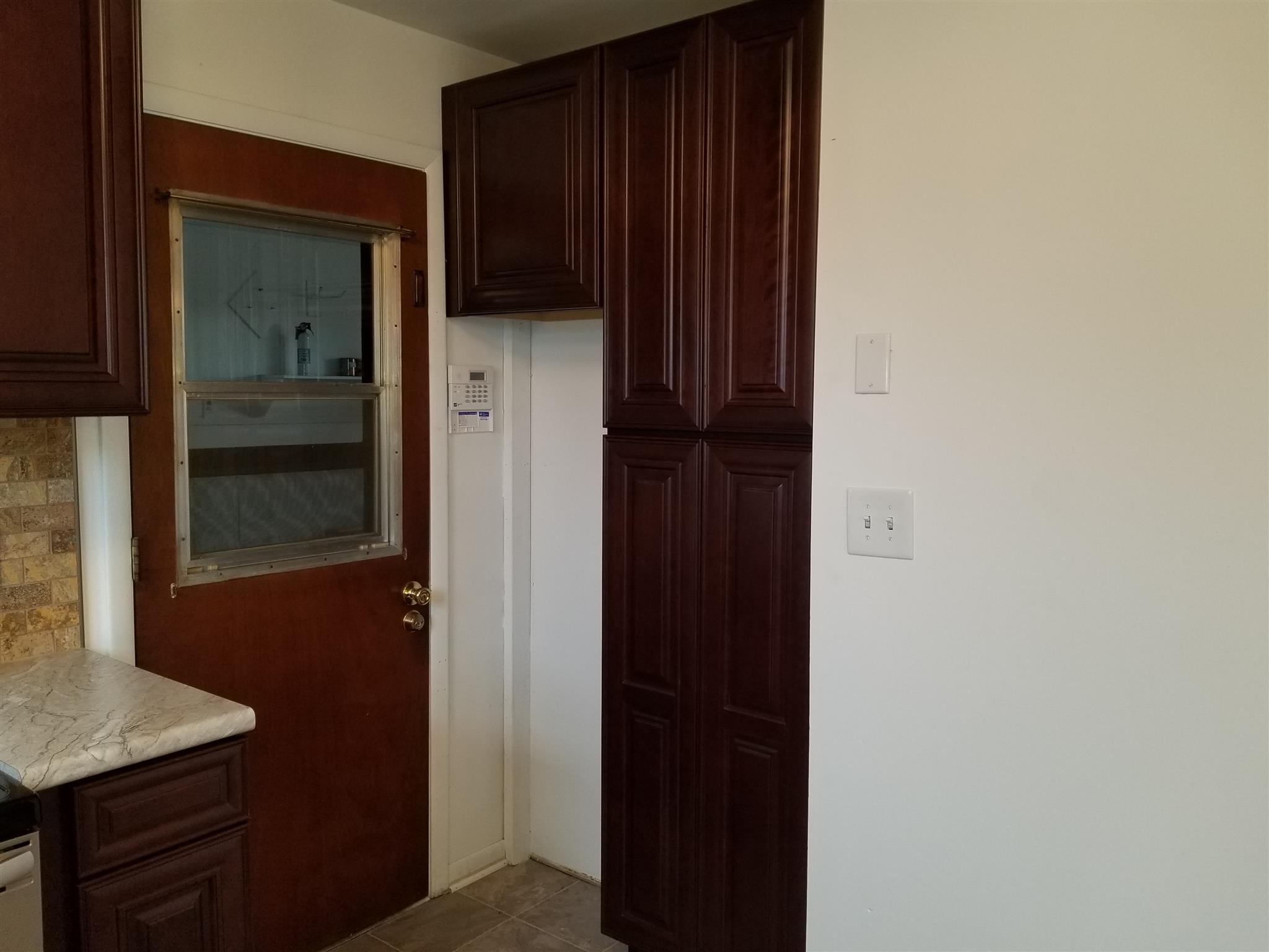 405 Burch Road Clarksville, TN 37042 - Photo 17 of 30 a view of kitchen with wooden floor