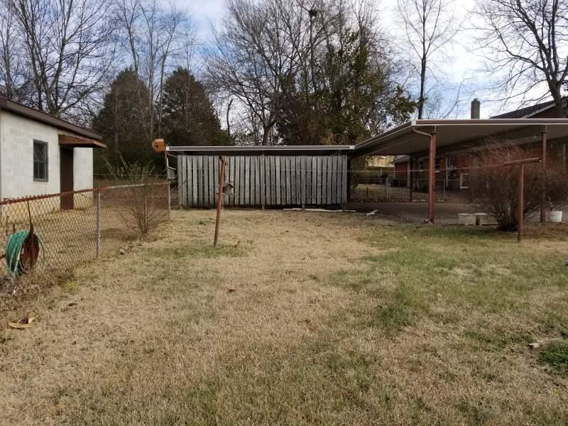 405 Burch Road Clarksville, TN 37042 - Photo 29 of 30 a view of a house with backyard