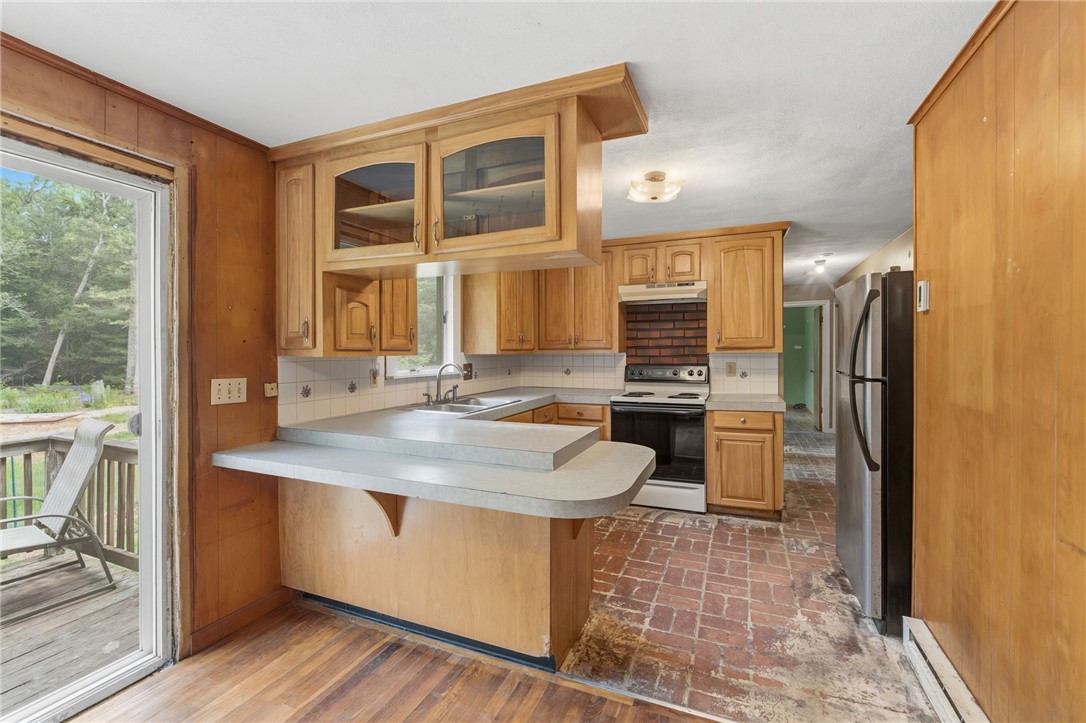 2654 Harkney Hill Road Coventry, RI 02816 - Photo 32 of 50