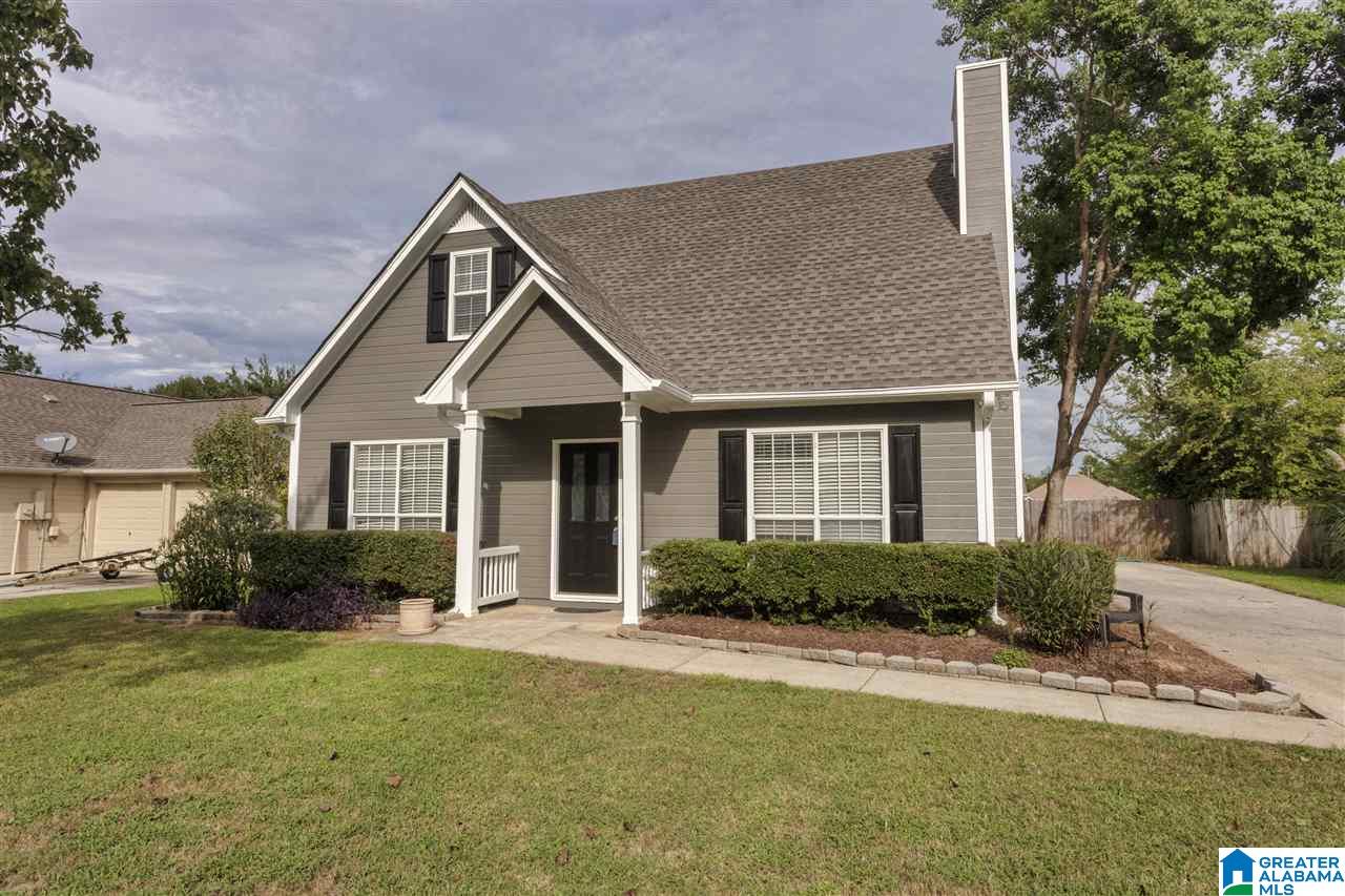 113 Cambridge Pointe Circle Alabaster, AL 35007 - Photo 2 of 35