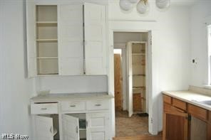 732 Garfield Street Akron, OH 44310 - Photo 6 of 11 Gallery Image 6