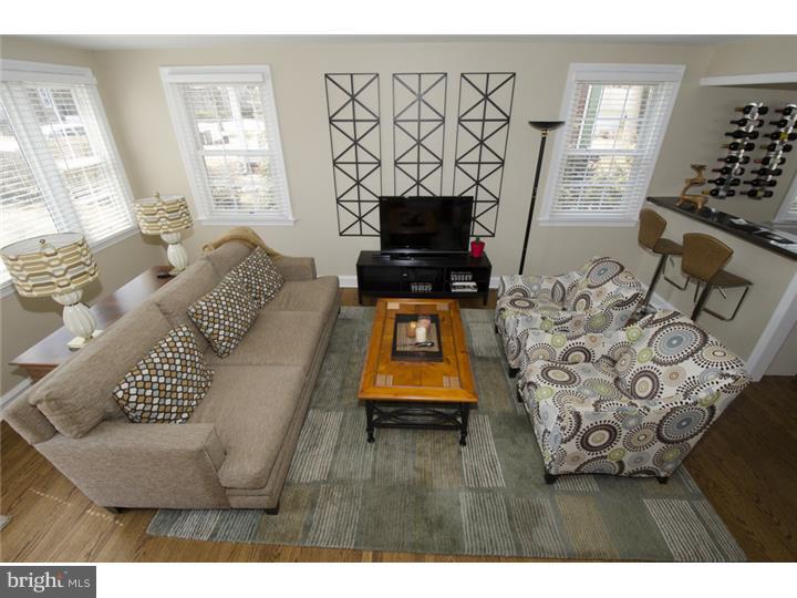 24 Llandillo Road Havertown, PA 19083 - Photo 2 of 25 Gallery Image 2