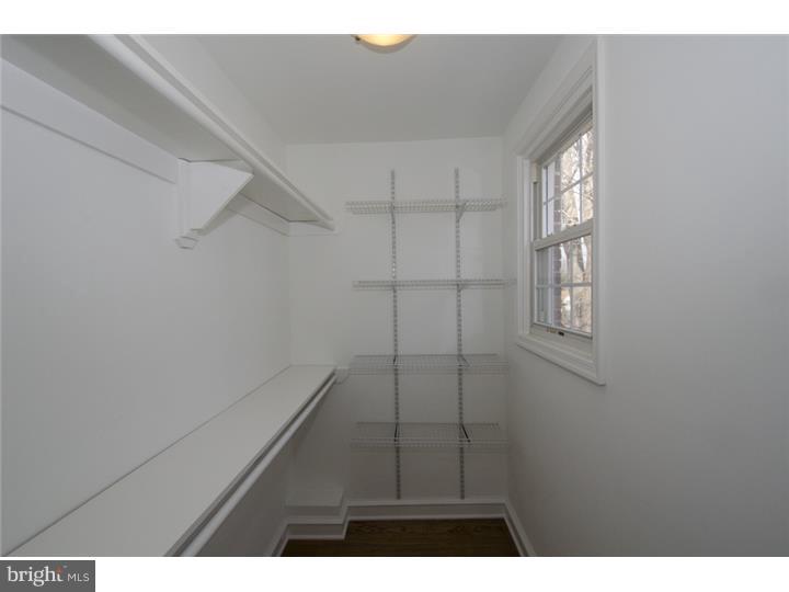 24 Llandillo Road Havertown, PA 19083 - Photo 12 of 25 Gallery Image 12